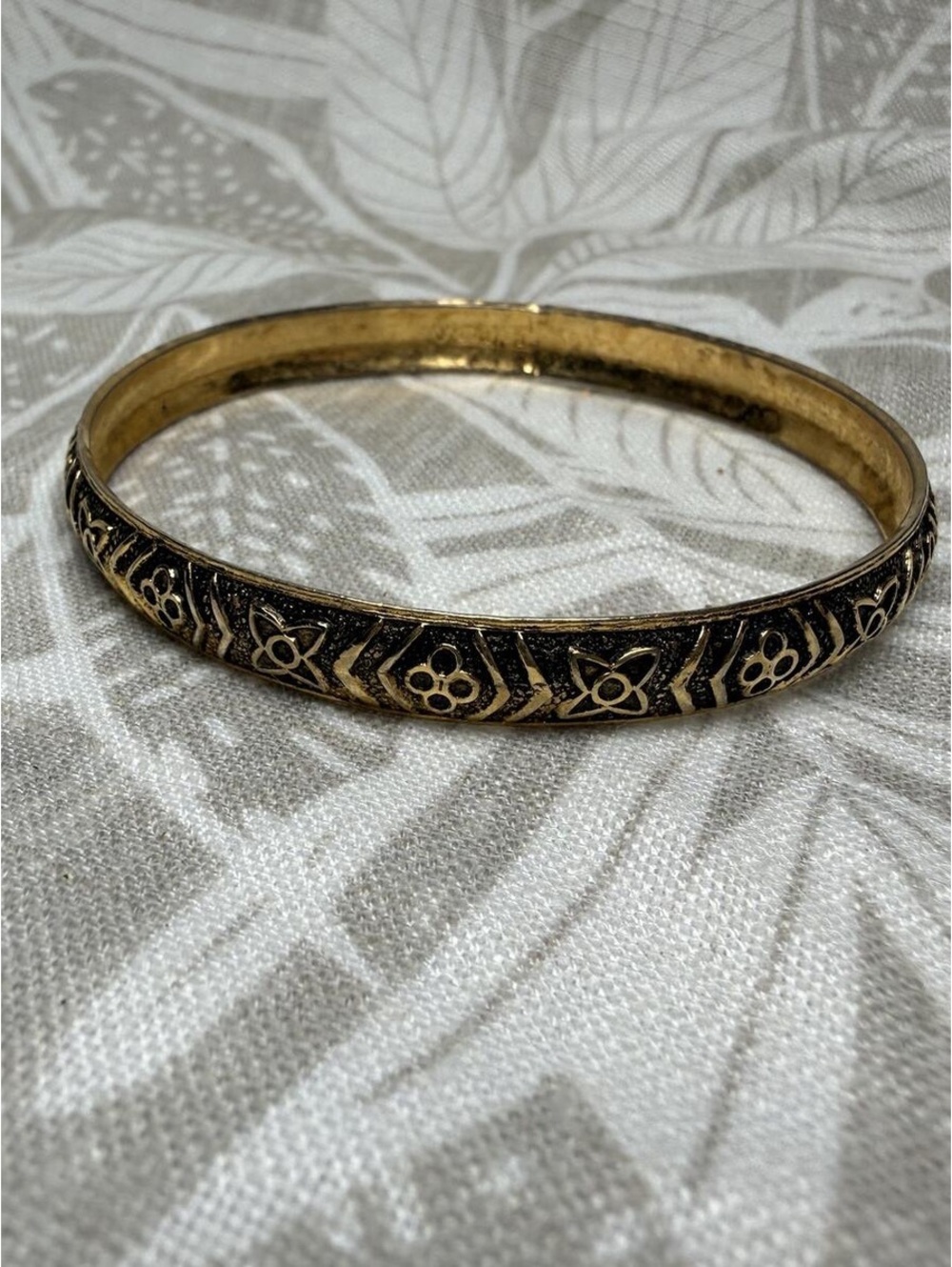 Gold Tone Etched Floral Geometric Bangle Bracelet Boho